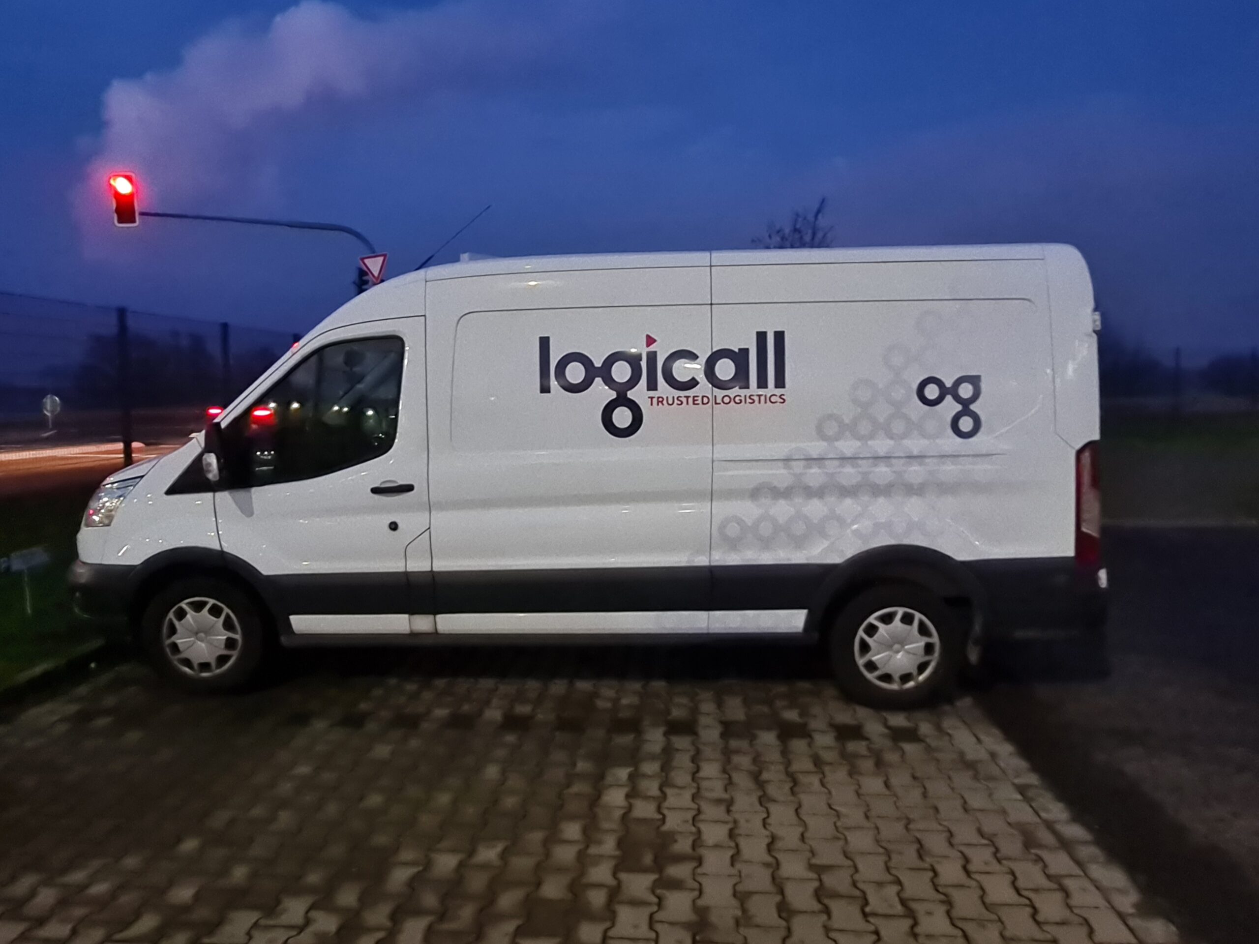 Fahrzeugbeschriftung_links